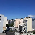 Apartamento vista para o Cristo Redentor